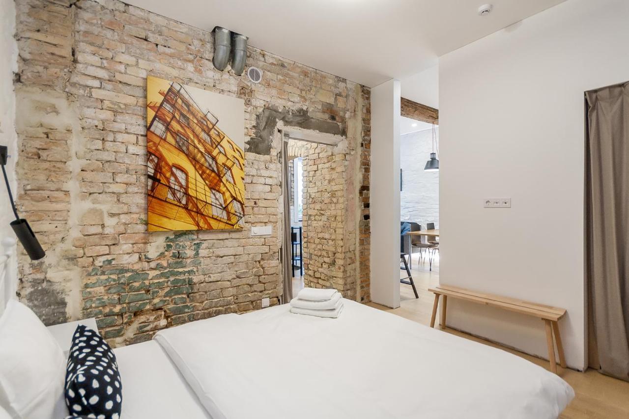 Old Town Pylimo Apartment By Urban Rent Vilnius Exterior photo