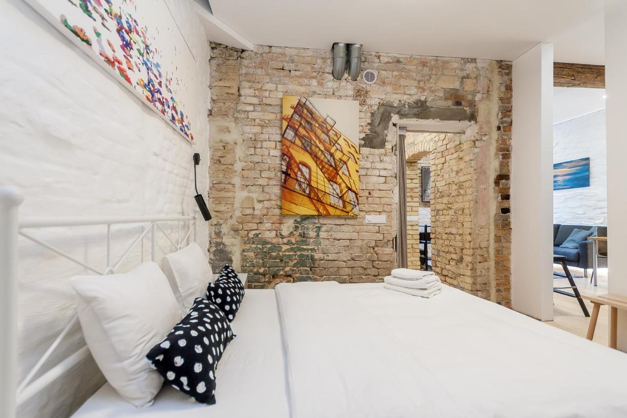 Old Town Pylimo Apartment By Urban Rent Vilnius Exterior photo